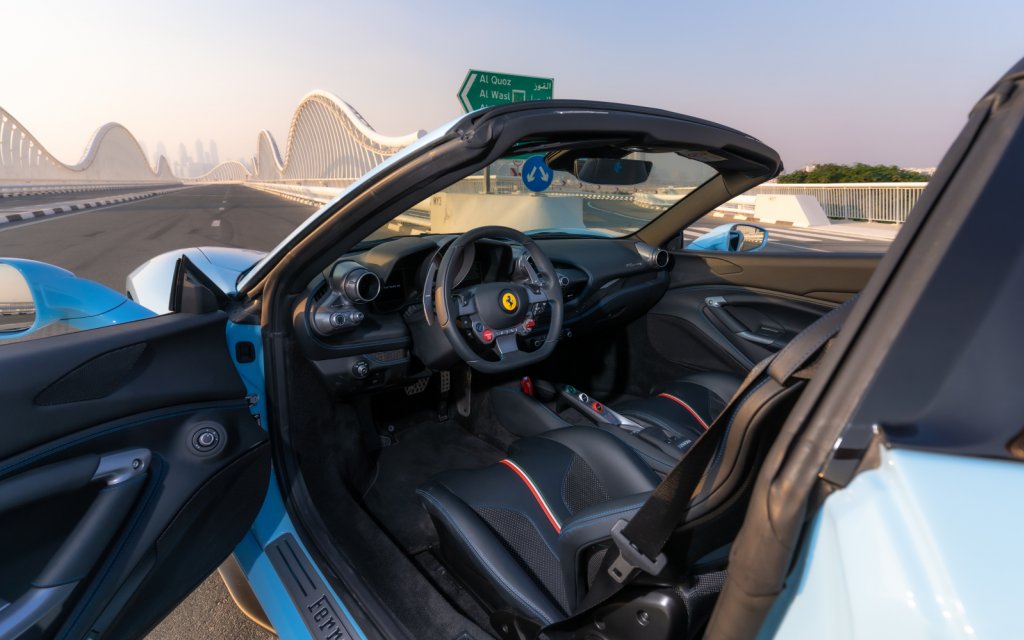 Ferrari F8 Tributo Spyder blue 2023