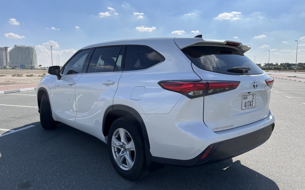 Toyota Highlander Hybrid 2023